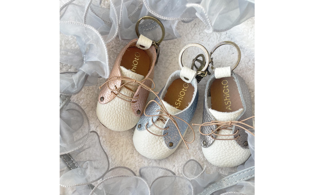 神戸の靴作り体験（新生児用ファーストシューズキーホルダー）　＊1足プラン/2名