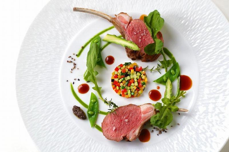 「ホテル ラ・スイート神戸ハーバーランド」レストランディナー券