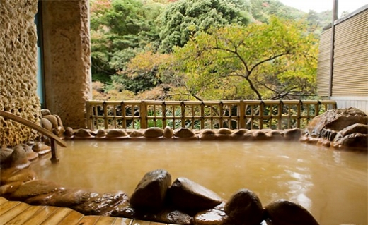 【平日限定】有馬温泉月光園鴻朧館ご宿泊券／2週間以内発送