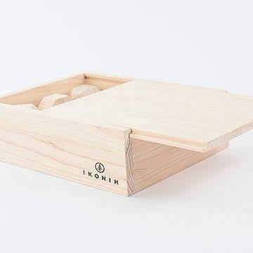 桧のおもちゃ　アイコニー　26面ストレージゲーム IKONIH　26 Sided Storage Game