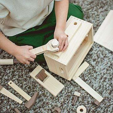 桧のおもちゃ　アイコニー　大工セット IKONIH　Working Set