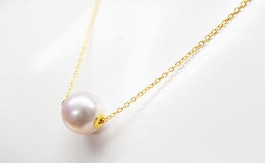 金製（K18）あこや９ｍｍスルーネックレス　　