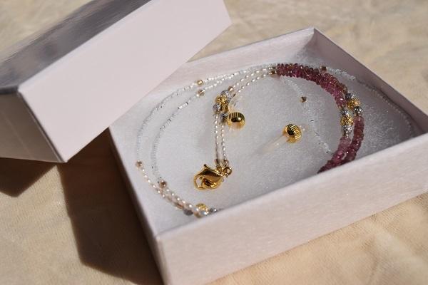 淡水真珠眼鏡チェーン（ピンク）　　