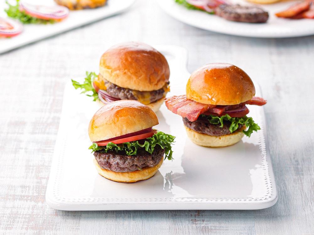 【神戸メリケンパークオリエンタルホテル】平休日1泊朝食付 ペア宿泊券《【エグゼクティブ】コーナーツイン》