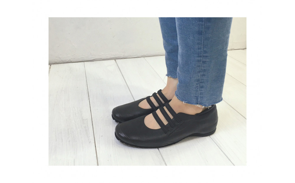 超軽量3本ゴムスリッポンシューズ　25.0～26.0cmまで