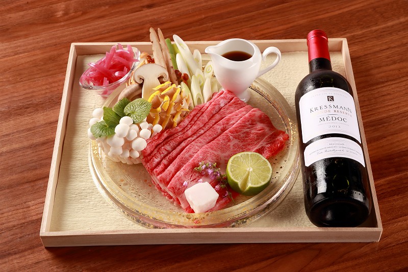 証明書付 贈答用木箱入り 神戸牛ギフトセット 890g （ステーキ、すき焼き・しゃぶしゃぶ 木箱入りセット）