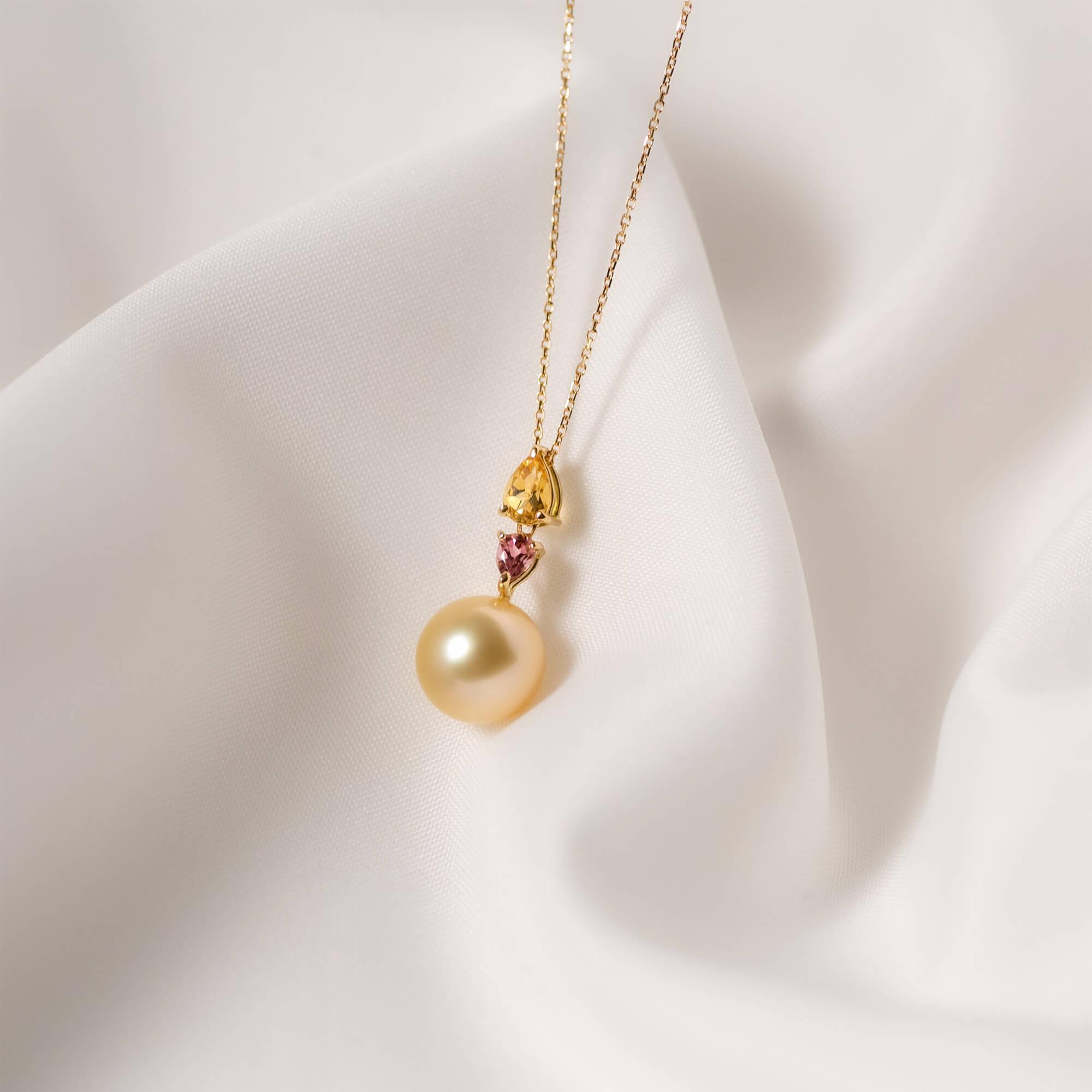 【水仙】ゴールデンパール（南洋 白蝶真珠） 10mm セミラウンド シトリン ピンクトルマリン K18 イエローゴールド ペンダントトップ