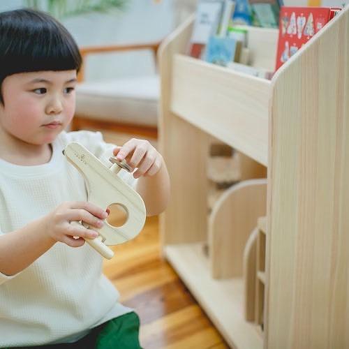 桧の家具　アイコニー　絵本棚 IKONIH　Book Shelf