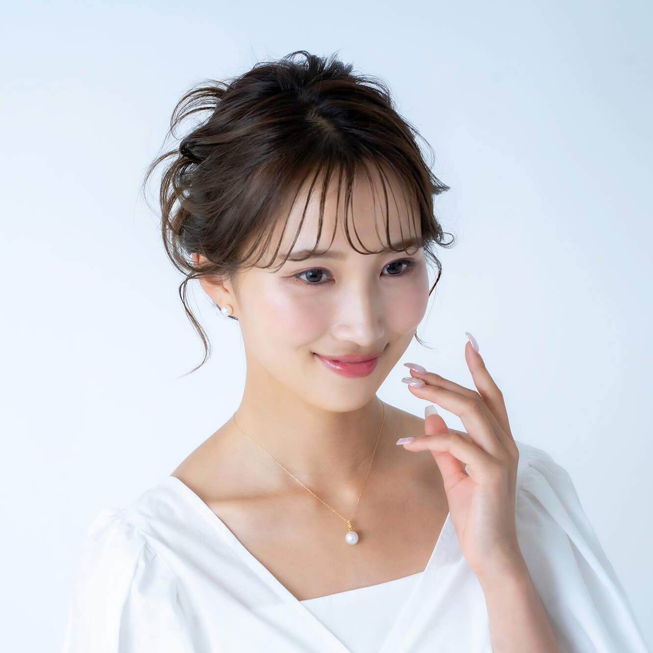 【鞠】シロチョウパール サファイア イエローゴールド ペンダントトップ｜無調色 白蝶真珠 南洋真珠 10mm K18YG