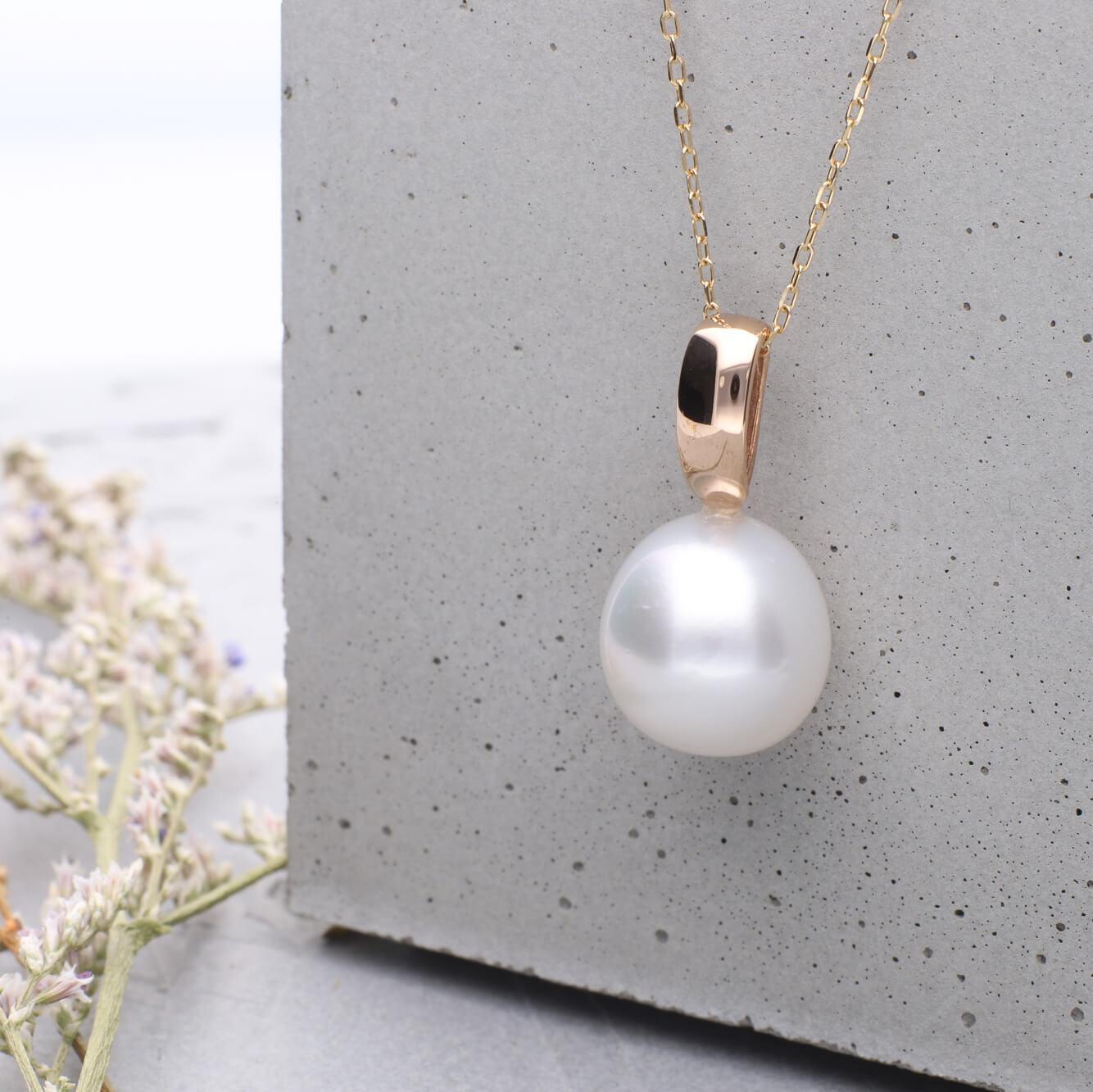 【響】シロチョウパール（南洋 白蝶真珠） 10mm ショートオーバル K18 ピンクゴールド ペンダントトップ