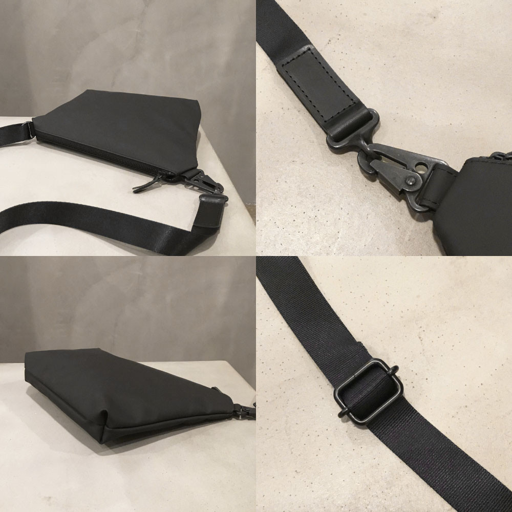 【-LESS PREVAIL】Matte　ダブルフェイスサコッシュ　PSTB-2000 （ブラック）