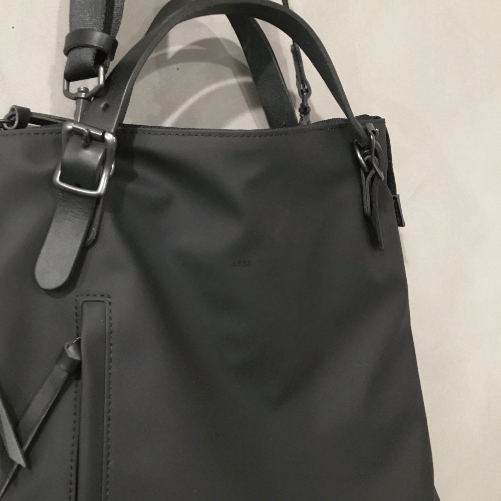 【-LESS PREVAIL】Matte　トートリュック　M　PSTB-2001（ブラック）