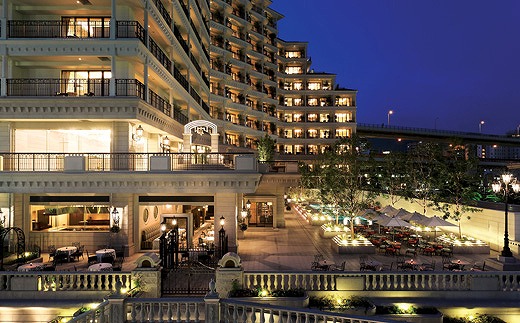 「ホテル ラ・スイート神戸ハーバーランド」 神戸牛を愉しむレストランご利用券（ランチ、ディナー2名様）