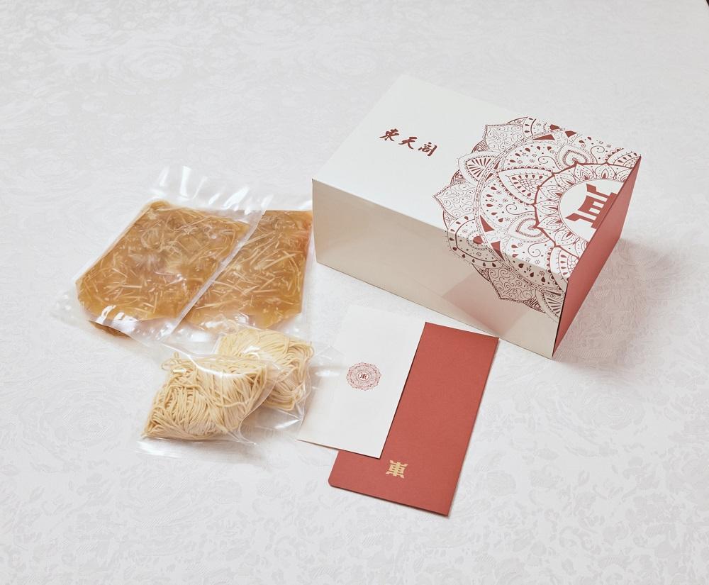 創業七十余年受け継がれてきた神戸『東天閣』自慢の頂湯ふかひれ麺