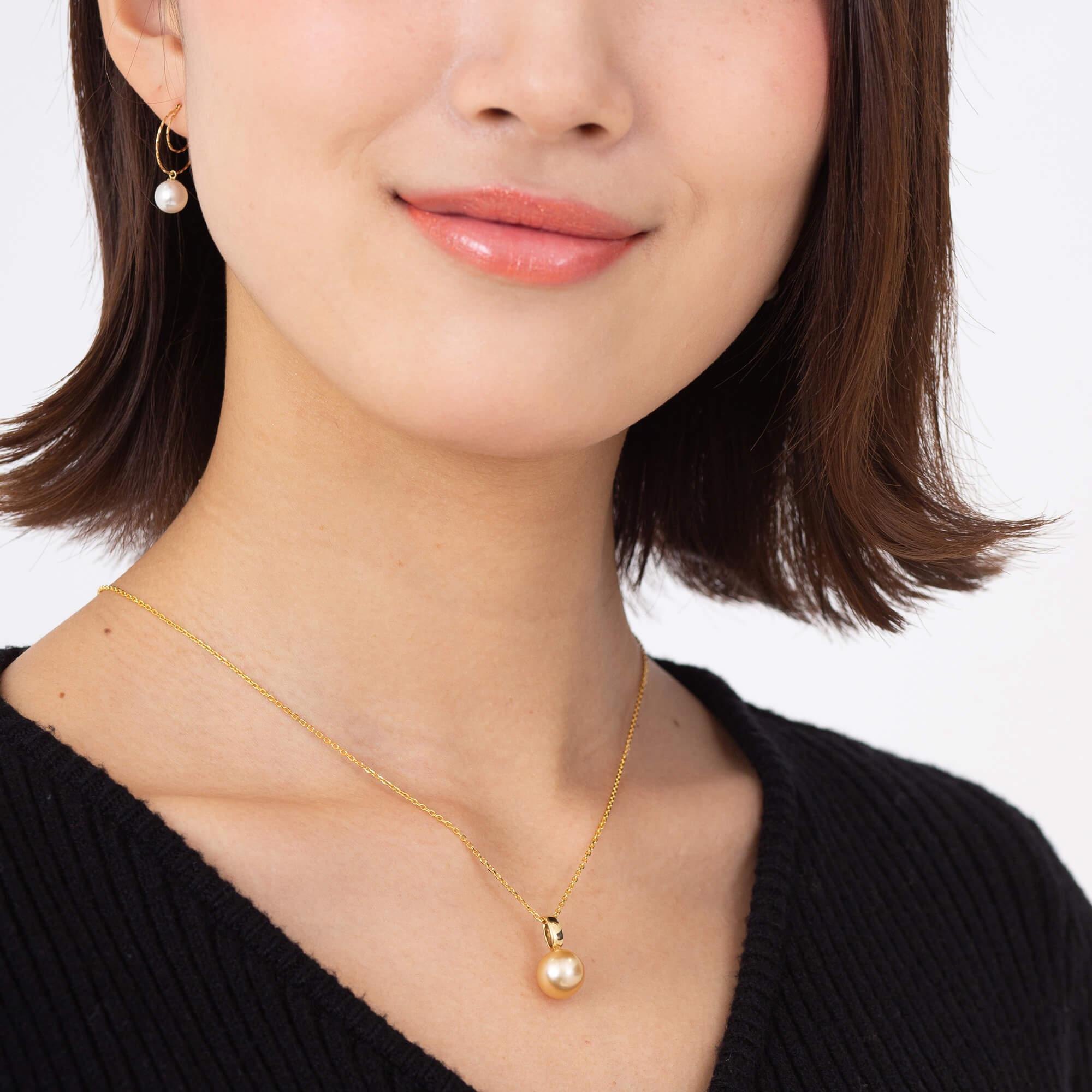 【響】ゴールデンパール（南洋 白蝶真珠） 10mm セミラウンド K18 イエローゴールド ペンダントトップ