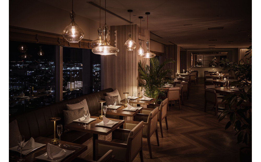 地元食材をスパニッシュイタリアン料理で味わう 『レストラングリルテーブル』ディナーペアチケット