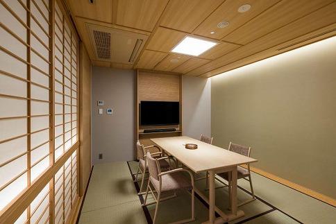 有馬温泉「欽山」ご宿泊券〈平日限定〉～２名様・【新基準客室】東館・銀泉半露天特別室「85平米」・１泊２食付～