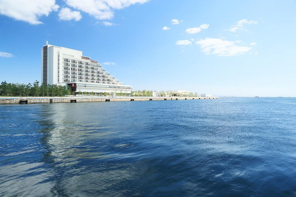 【高島屋選定品】「神戸みなと温泉 蓮」 ご利用券 10万円分 (10,000円券×10枚)