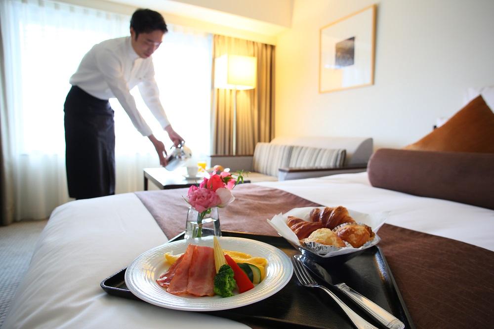 【ＡＮＡクラウンプラザホテル神戸】平休日1泊朝食付 ペア宿泊券《スーペリアツイン》