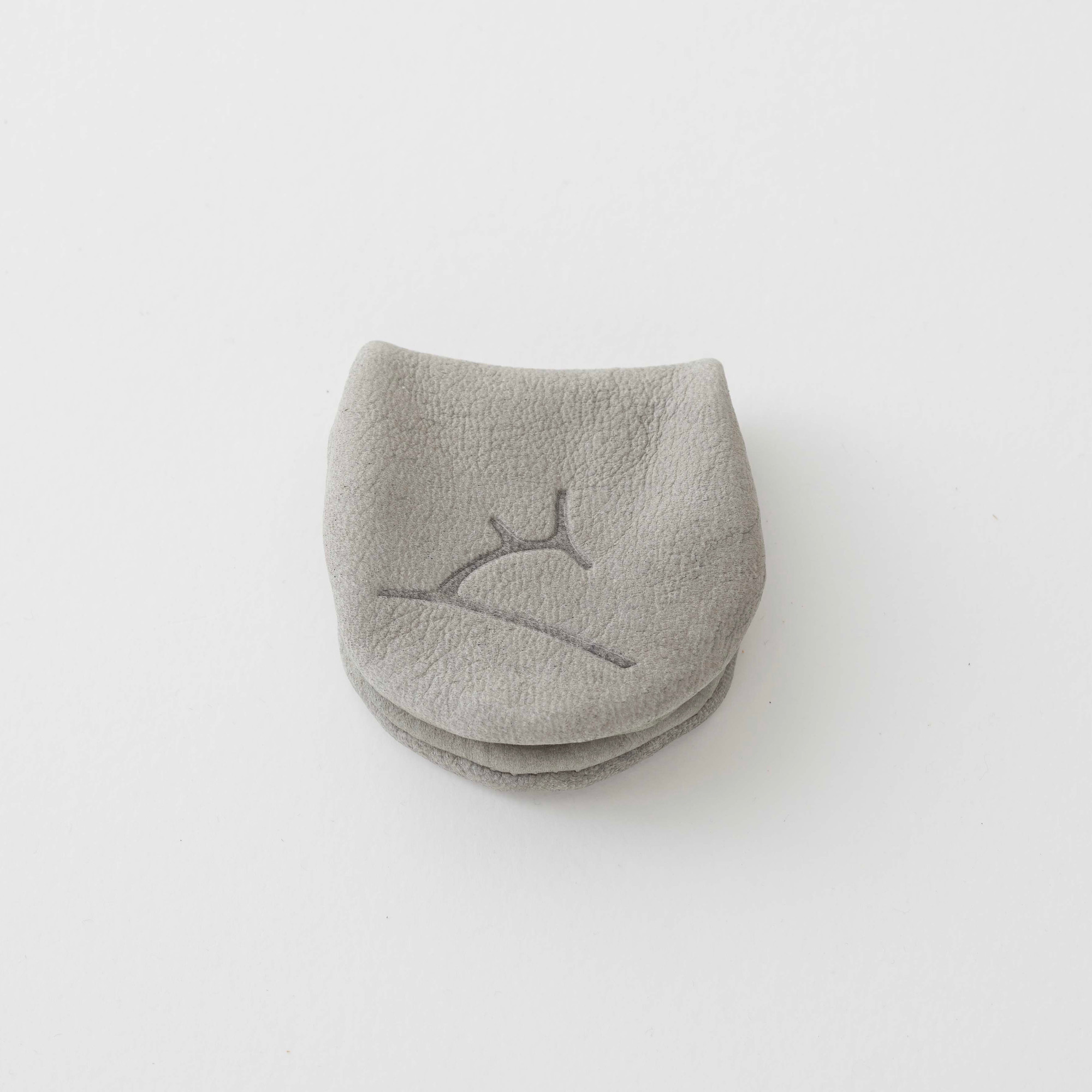 ENISICA エニシカ ジビエ鹿革 リンシカ コインケース 雪曇 (ゆきぐもり)