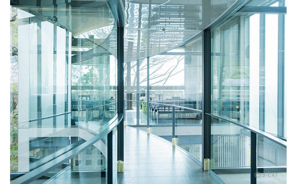 ザ・ヒルサイド神戸【館内ガイドツアー付】レストラン ランチフルコース チケット（1名様）