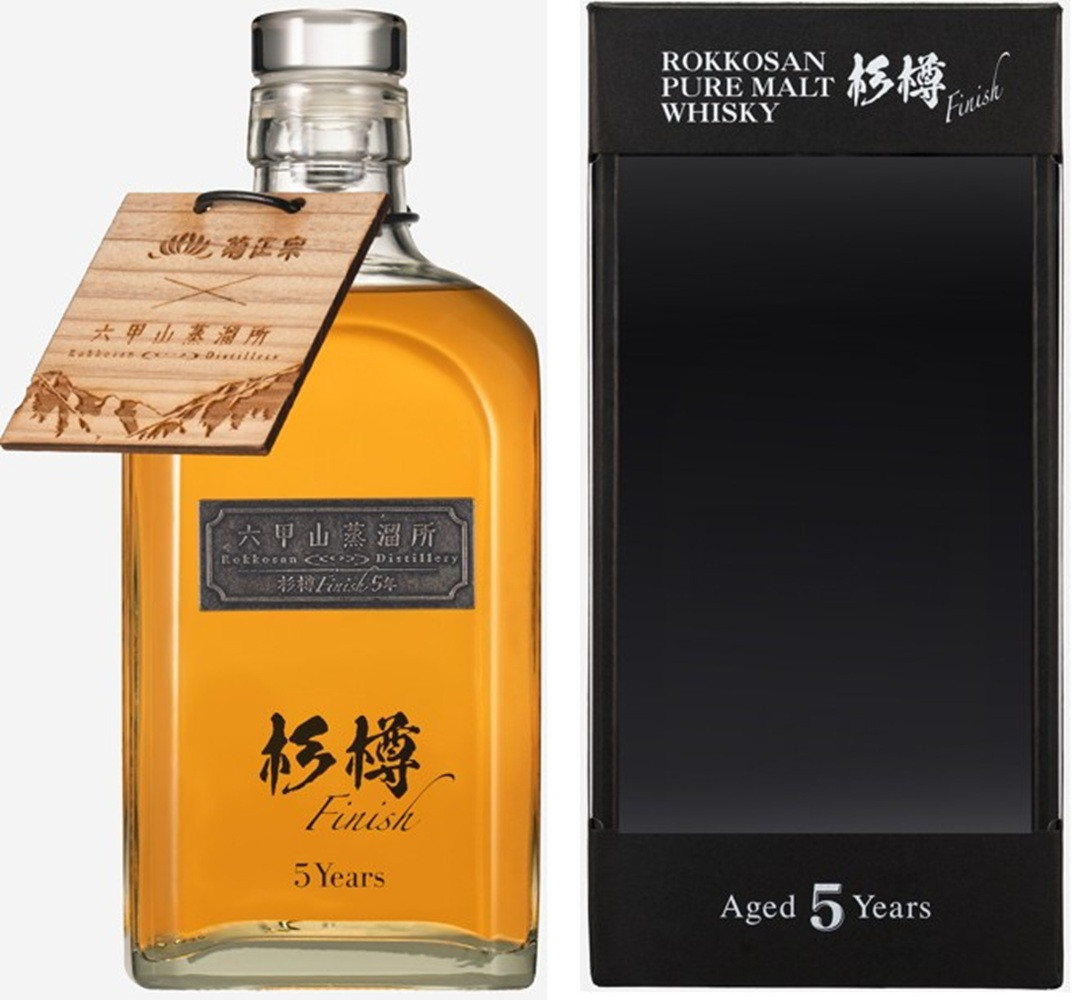 六甲山蒸溜所 ピュアモルトウイスキー 杉樽フィニッシュ 5年　500ml瓶 （化粧箱付）