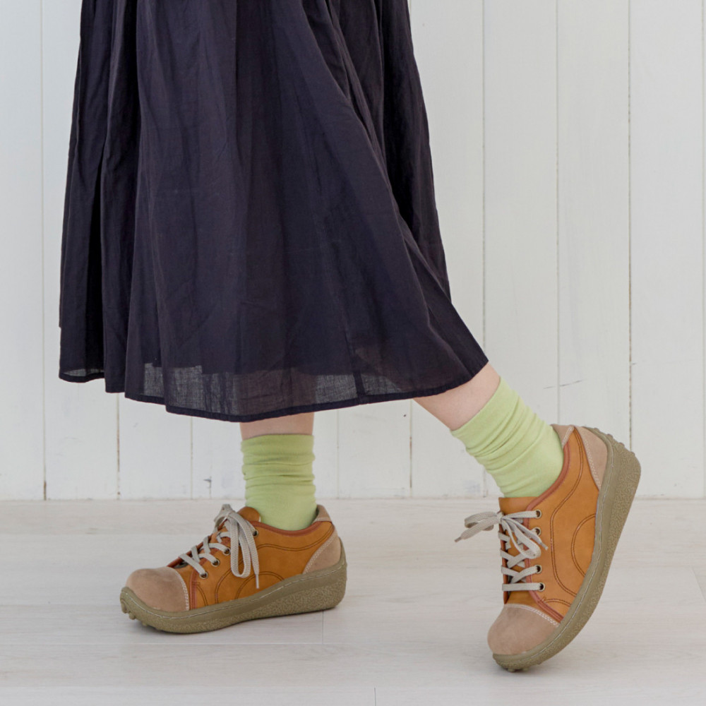 ポルカ｜キャメル  L【37】(24.0cm) レディース スニーカー 幅広 甲高 外反母趾 ゆったり 3E 大人気 厚底 靴