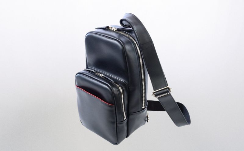 防水革 ボディバッグ ブラック ディープブルー ブラウン レザー メンズ レディース ユニセックス バッグ レザーバッグ 本革 日本製 職人手づくり ブランドバッグ 姫路市 兵庫県 ディープブルー