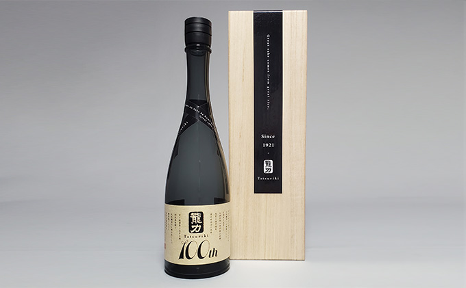日本酒 大吟醸 龍力 米のささやき 100周年記念醸造酒 720ml 地酒 お酒 酒 アルコール 大吟醸酒 辛口 山田錦 ギフト 贈答 プレゼント 兵庫 兵庫県 姫路市
