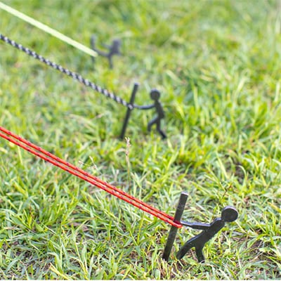 【HIBANAS】端材を熟練の職人がよみがえらせたアウトドア用ぺグ(フンバル・ヒッパル・ケッタ)