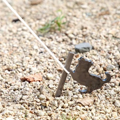 【HIBANAS】端材を熟練の職人がよみがえらせたアウトドア用ペグ・ヒッパルワン1本