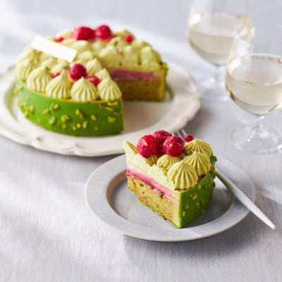 アンリ・シャルパンティエのピスターシュ・フランボワーズ 1ホール(12cm・2～3名様)【配送不可地域：離島】