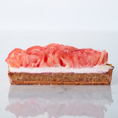 パティスリー モンシェールのタルト・ローズポワール(15cm・3～4名様)【配送不可地域：離島】