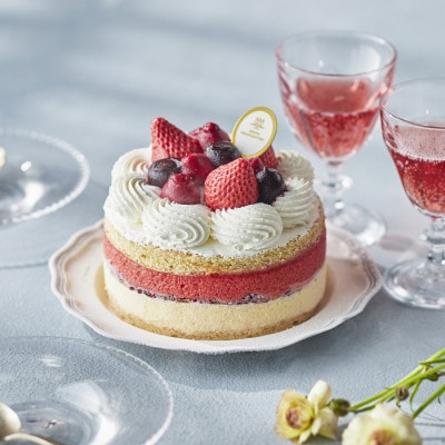 アンリ・シャルパンティエ監修アイスケーキ　ガトーグラスアラフレーズ　1ホール(12cm・2~3名様)【配送不可地域：離島】