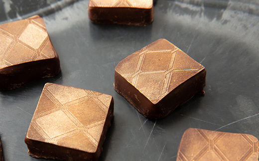 ボンボンショコラ　アンバー　10個入り【配送不可地域：離島】