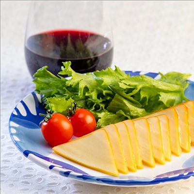 スモークチーズ 約90g×6本セット 燻製チーズ【配送不可地域：離島】