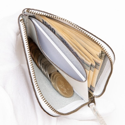 キラキラ輝くシルバーレザーのL字型コインケース　たつの市産シュリンク型押し牛革　HEDGE