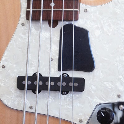 【ベース用カスタムパーツ】Finger Step / Sサイズ / ブラック1P　【Sago】