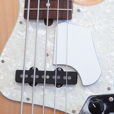 【ベース用カスタムパーツ】Finger Step / Lサイズ / ホワイト3P　【Sago】