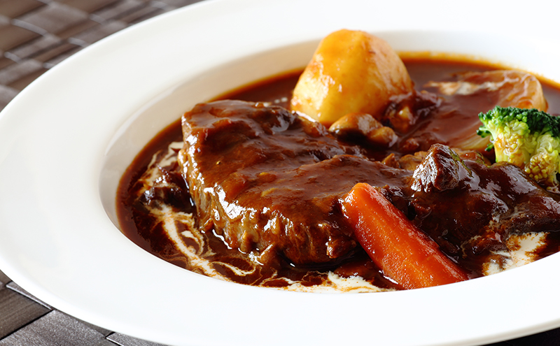 淡路牛 カレー シチュー 煮込み用 すね肉等角切り肉 600g 肉 牛肉 和牛 国産 兵庫県 洲本市 淡路島