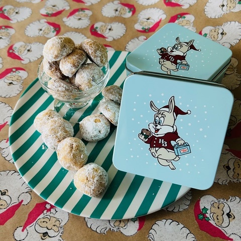 【クリスマス限定先行予約】クリスマス クッキー缶 [お菓子 おかし クッキー スノーボール 缶 缶入り スイーツ 焼き菓子 洋菓子 おやつ クリスマス プレゼント ギフト 手みやげ お土産] 014-a004