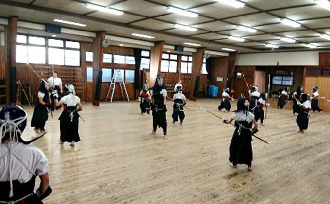 修武館で体験　古流なぎなた天道流(90分)