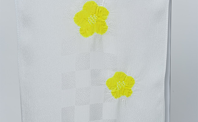 帯揚げ　白地に黄色　絞り　輪出し　リンダシ　帯上げ　着物に