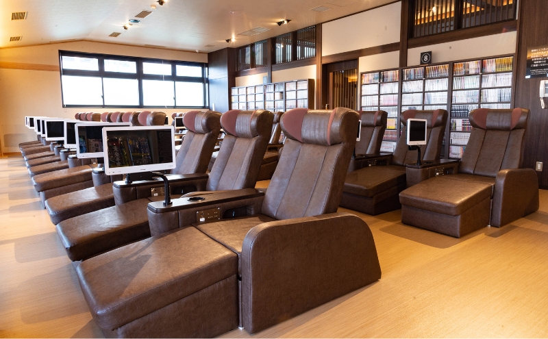 入浴招待券+癒し蔵招待券10枚セット　天然温泉 湯の華廊 つかしん 温泉 源泉掛け流し 露天岩風呂 露天風呂 岩盤浴 岩風呂 高温風呂 源泉壺湯 癒しの湯 壺湯 お風呂 入浴券 チケット 兵庫県 伊丹市