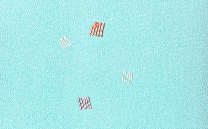 帯揚げ　水色に源氏香の刺繍