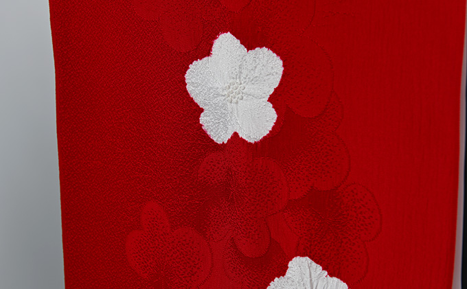 帯揚げ　赤地に白色　絞り　輪出し　リンダシ　帯上げ　着物に