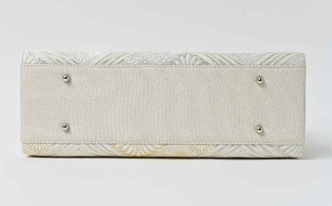 和装バッグ　グレーとシルバー　菱柄