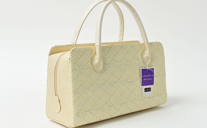 和装バッグ　シャンパンゴールド　組織　あおりバッグ　利休バッグ　着物に 伝統技術 ファッション カバン バッグ 紋付 篠原縫製