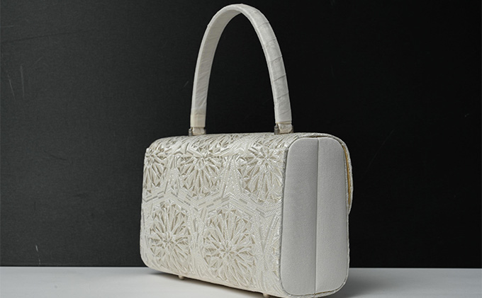 利休バッグ　蜀江柄　和装バッグ　西陣織　帯地を使用 ファッション小物 和服 着物 卒業式 入学式 誕生日会 周年記念 式典 正絹100％ シルクガード加工 シンプル 訪問着 振り袖 篠原縫製