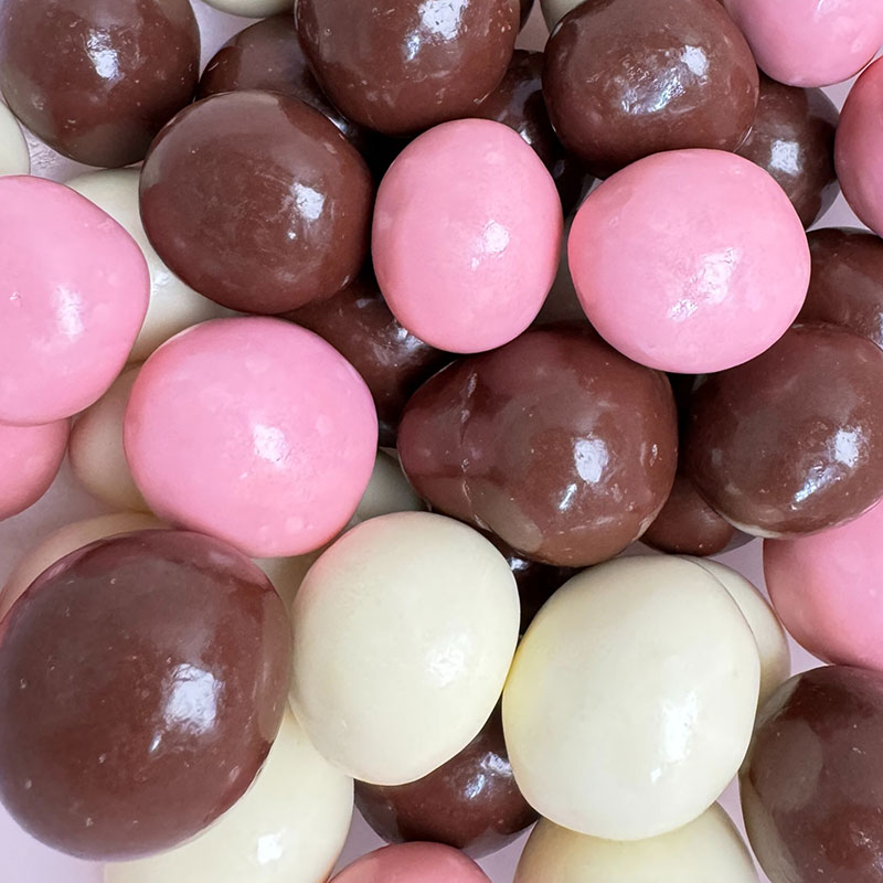 ミックスマカダミアチョコ 700g 350gx2袋 4月～10月発送 チョコレート チョコ スイーツ お菓子 おかし ミルク ホワイト イチゴ マカダミア ナッツ ギフト プレゼント 兵庫県 伊丹市